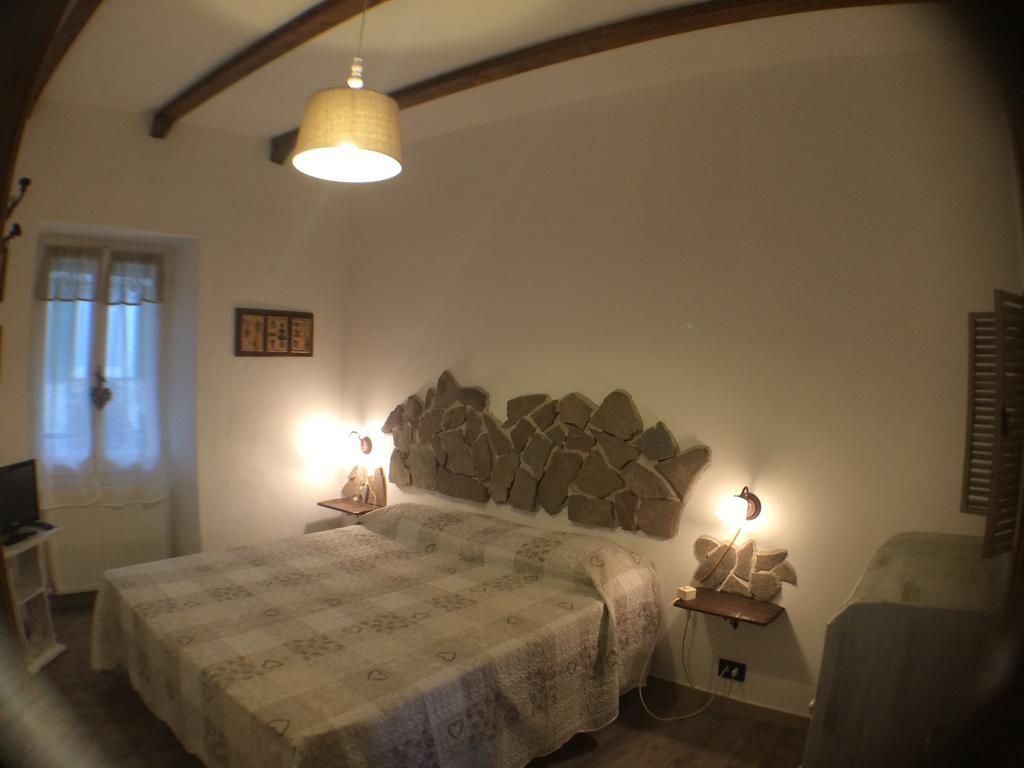 Agriturismo Dei Legi San Pietro Vara Kültér fotó