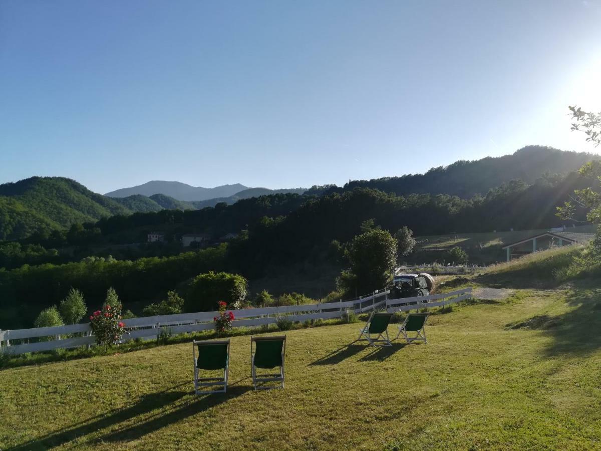 Agriturismo Dei Legi San Pietro Vara Kültér fotó
