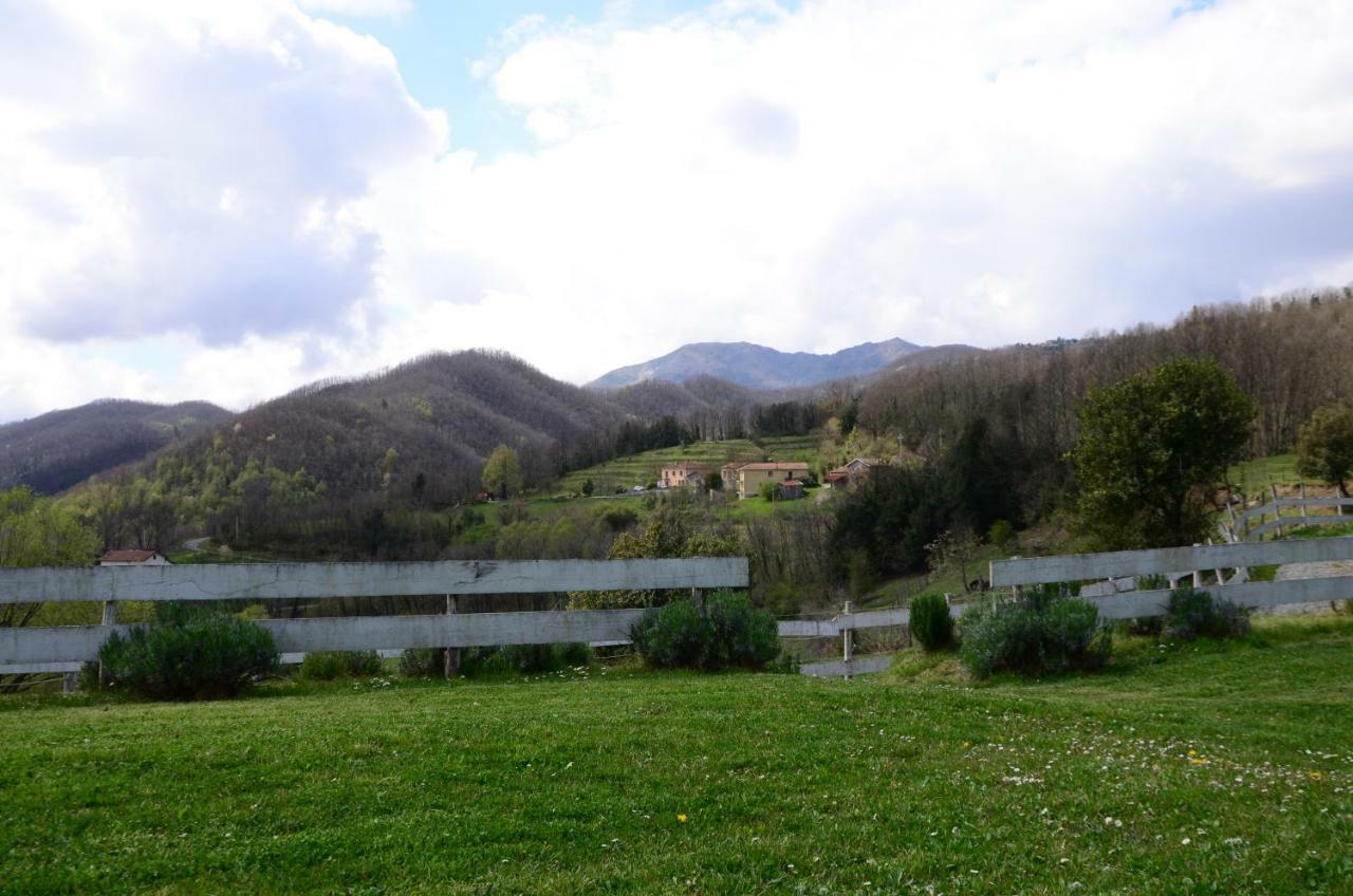 Agriturismo Dei Legi San Pietro Vara Kültér fotó